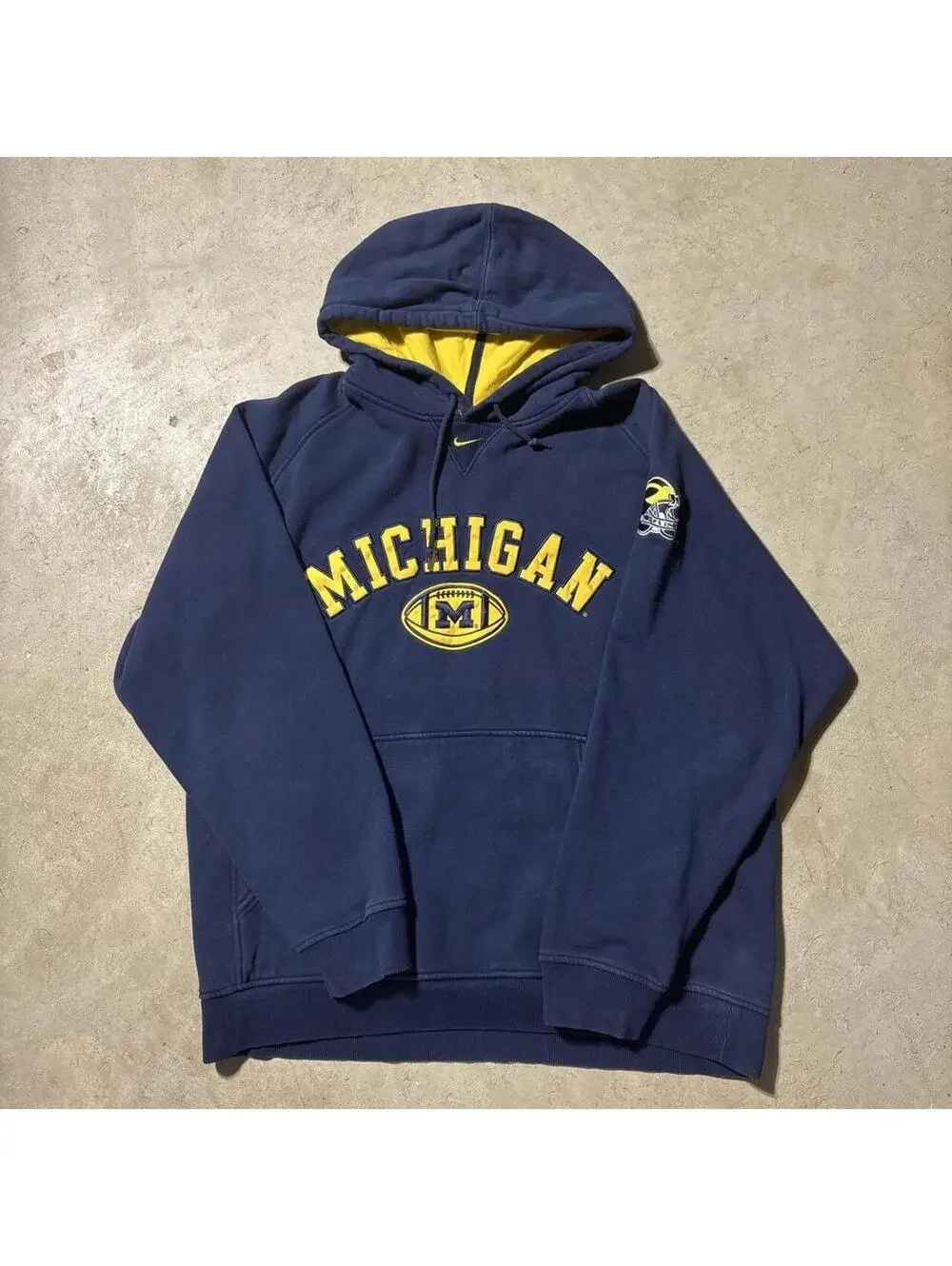 Vintage Y2K Nike Center Swoosh Michigan Wolverines Hoodie Mens L NCAA